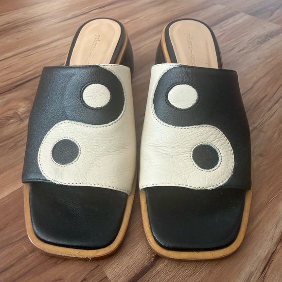 Paloma Wool Yin Yang Balance Mule Sandals - Picture 2 of 4